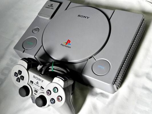 PS1 | Modelo Fat