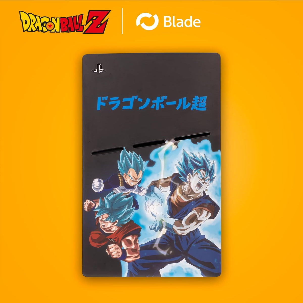 Blade Dragon Ball Super Silicone Cover - Vista lateral PS5 Slim con funda instalada