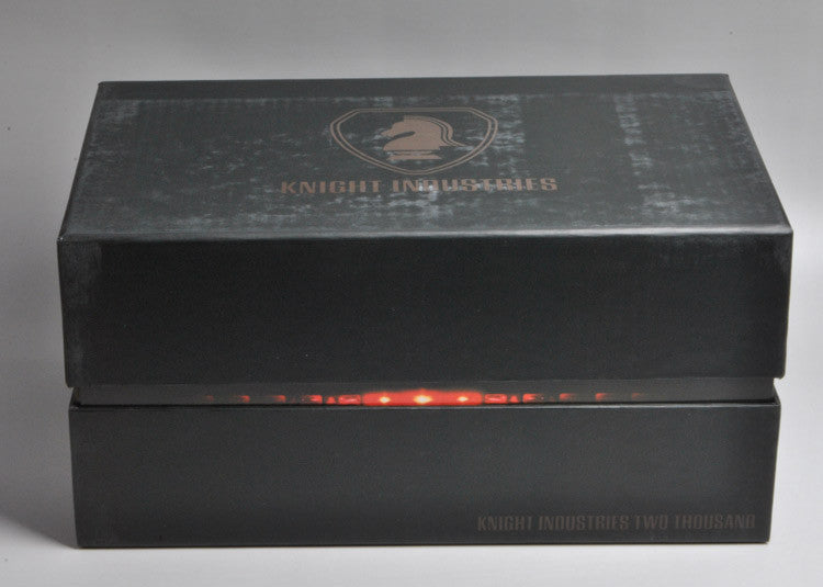 KITT Knight Rider die-cast 1:18 - vista lateral con puertas abiertas